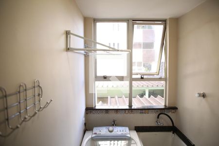Apartamento para alugar com 69m², 3 quartos e 1 vagaÁrea de Serviço