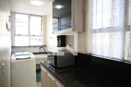 Apartamento para alugar com 69m², 3 quartos e 1 vagaÁrea de Serviço