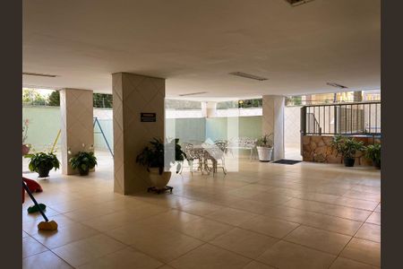 Apartamento para alugar com 69m², 3 quartos e 1 vagaÁrea comum