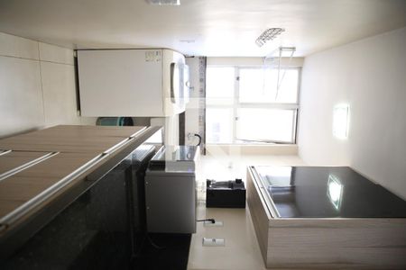 Apartamento para alugar com 69m², 3 quartos e 1 vagaÁrea de Serviço