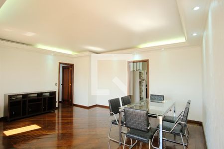 Sala de apartamento para alugar com 3 quartos, 130m² em Vila Carrão, São Paulo