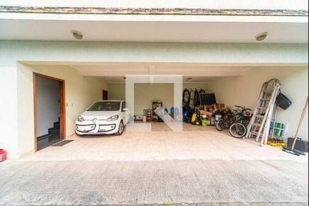 Casa de condomínio à venda com 140m², 3 quartos e 3 vagasGaragem