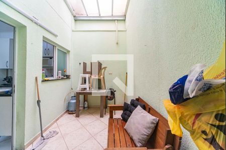 Casa de condomínio à venda com 140m², 3 quartos e 3 vagasÁrea de Serviço