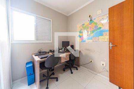 Casa de condomínio à venda com 140m², 3 quartos e 3 vagasQuarto 2