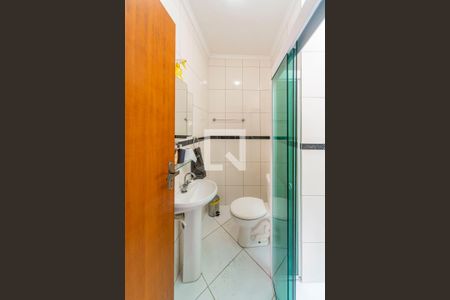 Casa de condomínio à venda com 140m², 3 quartos e 3 vagasBanheiro Social