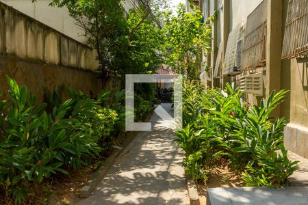 Apartamento para alugar com 45m², 2 quartos e sem vagaÁrea comum - jardim