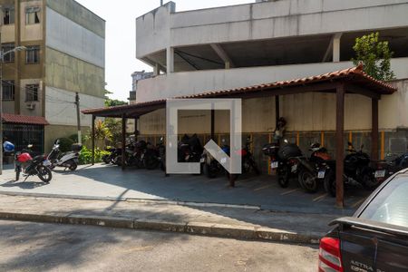 Apartamento para alugar com 45m², 2 quartos e sem vagaÁrea comum - Garagem de motos