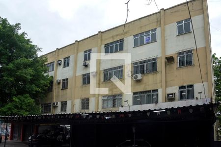 Apartamento para alugar com 45m², 2 quartos e sem vagaÁrea comum - Fachada do bloco