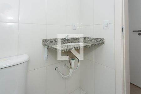 Apartamento para alugar com 67m², 2 quartos e 1 vaga Apartamento para alugar com 67m², 2 quartos e 1 vagaBanheiro da Suíte