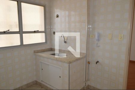 Apartamento à venda com 55m², 1 quarto e sem vagaCozinha e Área de Serviço