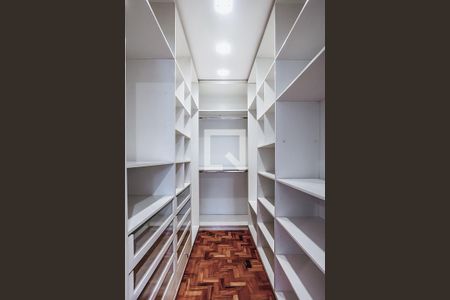 Apartamento à venda com 4 quartos, 121m² em Pinheiros, São Paulo