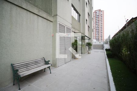 Apartamento à venda com 98m², 3 quartos e 1 vaga Apartamento à venda com 98m², 3 quartos e 1 vagaEntrada