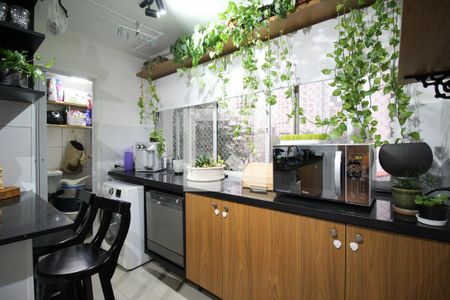 Apartamento à venda com 98m², 3 quartos e 1 vaga Apartamento à venda com 98m², 3 quartos e 1 vagaÁrea de Serviço