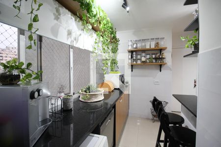 Apartamento à venda com 98m², 3 quartos e 1 vaga Apartamento à venda com 98m², 3 quartos e 1 vagaÁrea de Serviço