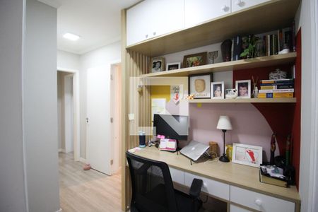 Corredor de apartamento à venda com 3 quartos, 98m² em Vila Olímpia, São Paulo