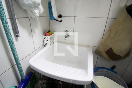 Apartamento à venda com 98m², 3 quartos e 1 vaga Apartamento à venda com 98m², 3 quartos e 1 vagaBanheiro de serviço