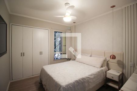 Suíte  de apartamento à venda com 3 quartos, 98m² em Vila Olímpia, São Paulo