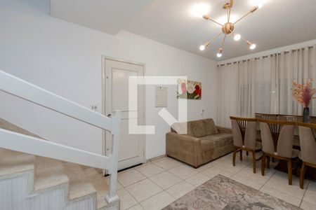 Sala de casa à venda com 2 quartos, 100m² em Vila das Belezas, São Paulo