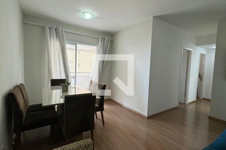 Sala de apartamento à venda com 3 quartos, 78m² em Vila Pouso Alegre, Barueri