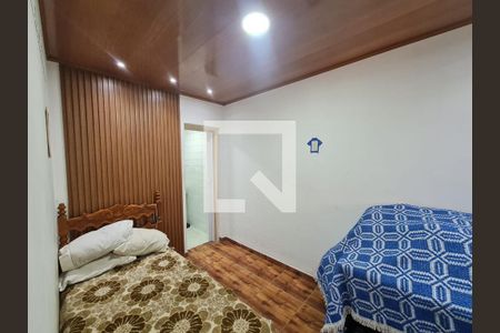 Casa à venda com 131m², 4 quartos e 4 vagasSuíte 2
