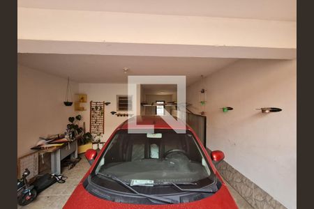 Casa à venda com 131m², 4 quartos e 4 vagasGaragem