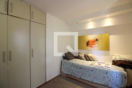 Apartamento à venda com 74m², 2 quartos e 1 vagaQuarto 2
