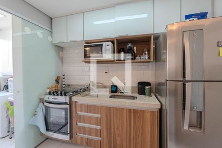 Apartamento à venda com 50m², 2 quartos e 1 vaga Apartamento à venda com 50m², 2 quartos e 1 vagaCozinha e Área de Serviço