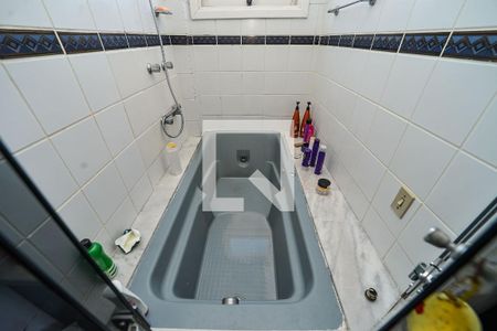 Apartamento à venda com 268m², 3 quartos e 3 vagas Apartamento à venda com 268m², 3 quartos e 3 vagasBanheiro da Suíte