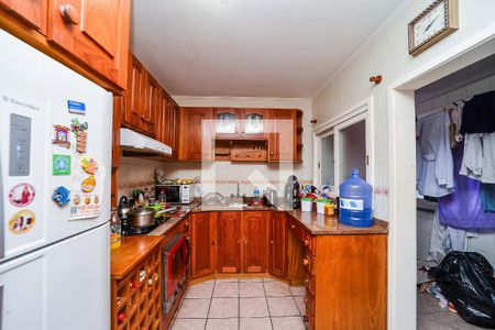 Apartamento à venda com 268m², 3 quartos e 3 vagas Apartamento à venda com 268m², 3 quartos e 3 vagasCozinha