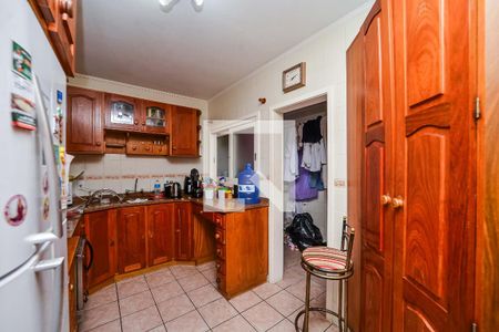 Apartamento à venda com 268m², 3 quartos e 3 vagas Apartamento à venda com 268m², 3 quartos e 3 vagasCozinha