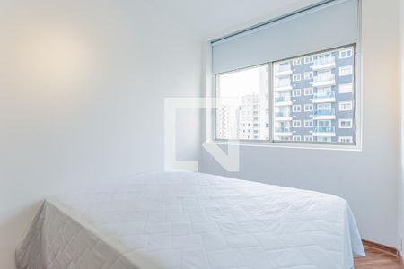 Apartamento à venda com 3 quartos, 64m² em Vila Olímpia, São Paulo