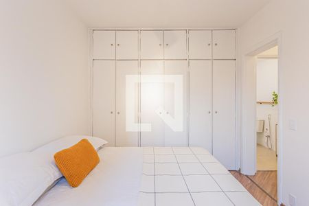 Apartamento à venda com 3 quartos, 64m² em Vila Olímpia, São Paulo