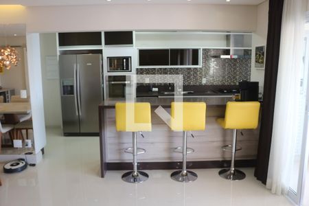 Apartamento à venda com 124m², 2 quartos e 3 vagasCozinha