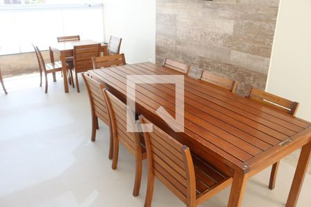 Apartamento à venda com 124m², 2 quartos e 3 vagasÁrea comum - Churrasqueira