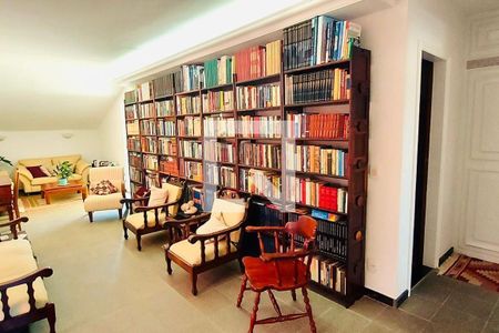 Casa à venda com 3 quartos, 603m² em Camboinhas, Niterói