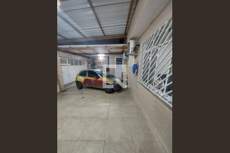 Casa à venda com 125m², 3 quartos e 2 vagas