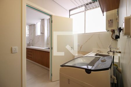 Apartamento à venda com 243m², 3 quartos e 2 vagasÁrea de Serviço