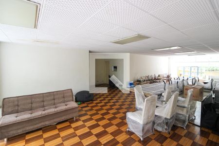 Apartamento à venda com 243m², 3 quartos e 2 vagasÁrea comum - Salão de festas