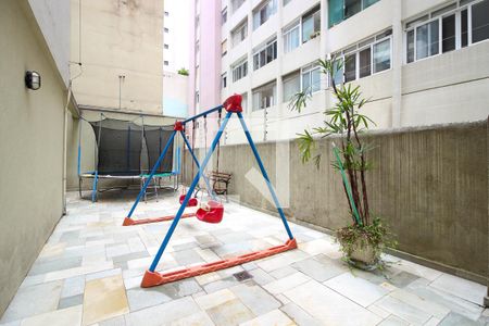 Apartamento à venda com 243m², 3 quartos e 2 vagasÁrea comum - Playground