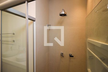 Apartamento à venda com 243m², 3 quartos e 2 vagasBanheiro da Suíte