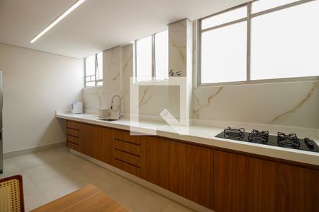 Apartamento à venda com 243m², 3 quartos e 2 vagasCozinha