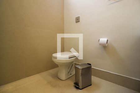 Apartamento à venda com 243m², 3 quartos e 2 vagasBanheiro da Suíte