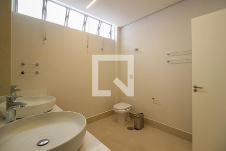 Apartamento à venda com 243m², 3 quartos e 2 vagasBanheiro