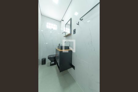 Studio para alugar com 70m², 1 quarto e sem vaga Studio para alugar com 70m², 1 quarto e sem vagaBanheiro