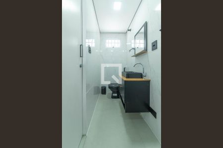 Studio para alugar com 70m², 1 quarto e sem vaga Studio para alugar com 70m², 1 quarto e sem vagaBanheiro