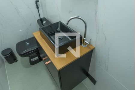 Studio para alugar com 70m², 1 quarto e sem vaga Studio para alugar com 70m², 1 quarto e sem vagaBanheiro