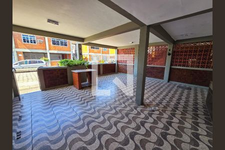 Apartamento à venda com 65m², 2 quartos e 1 vaga Apartamento à venda com 65m², 2 quartos e 1 vagaÁrea comum - Salão de festas