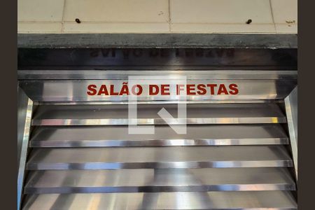 Apartamento à venda com 65m², 2 quartos e 1 vaga Apartamento à venda com 65m², 2 quartos e 1 vagaÁrea comum - Salão de festas