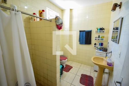 Apartamento à venda com 65m², 2 quartos e 1 vaga Apartamento à venda com 65m², 2 quartos e 1 vagaBanheiro