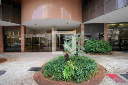 Apartamento à venda com 123m², 4 quartos e 2 vagasFachada